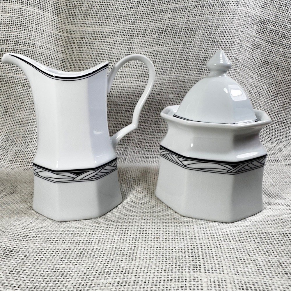 Studio Nova Synthesis Y0031 Creamer and Sugar Bowl Set White Black Art Dec Style